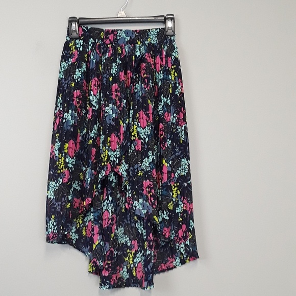 KIMCHI Blue Black & Pink Floral Hi Low Skirt - Picture 1 of 8